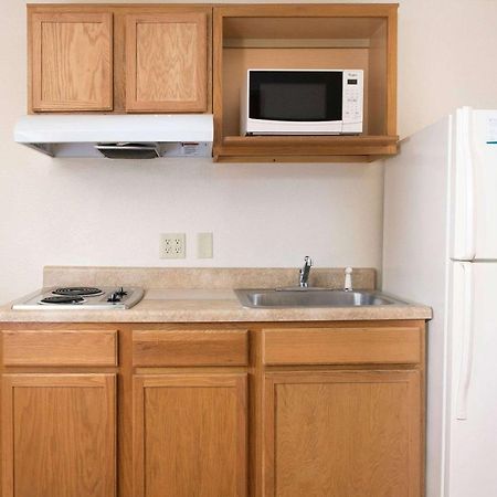 Woodspring Suites Memphis Northeast ภายนอก รูปภาพ